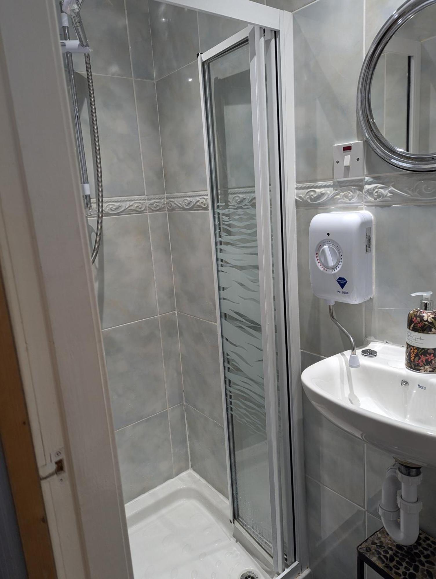Rooms At Tarrareoch Bathgate Ruang foto