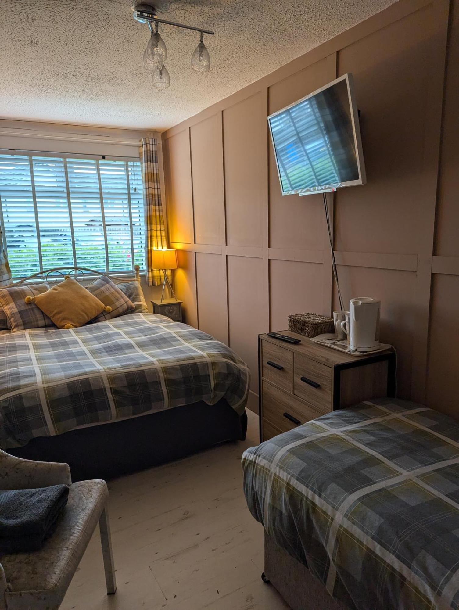 Rooms At Tarrareoch Bathgate Ruang foto