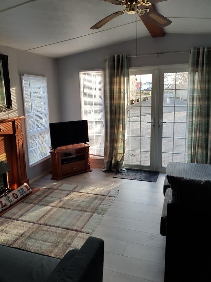 Rooms At Tarrareoch Bathgate Bagian luar foto